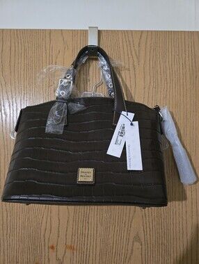 Nwt.Dooney & Bourke Trina  Expresso Brown Croc-Embossed Satchel